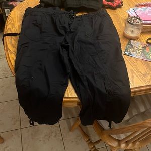 Lane Bryant size 26/28 capris